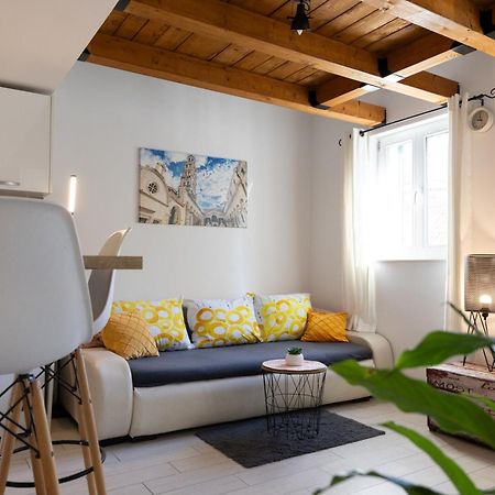 Central Split Rooms And Apartments Paese Εξωτερικό φωτογραφία