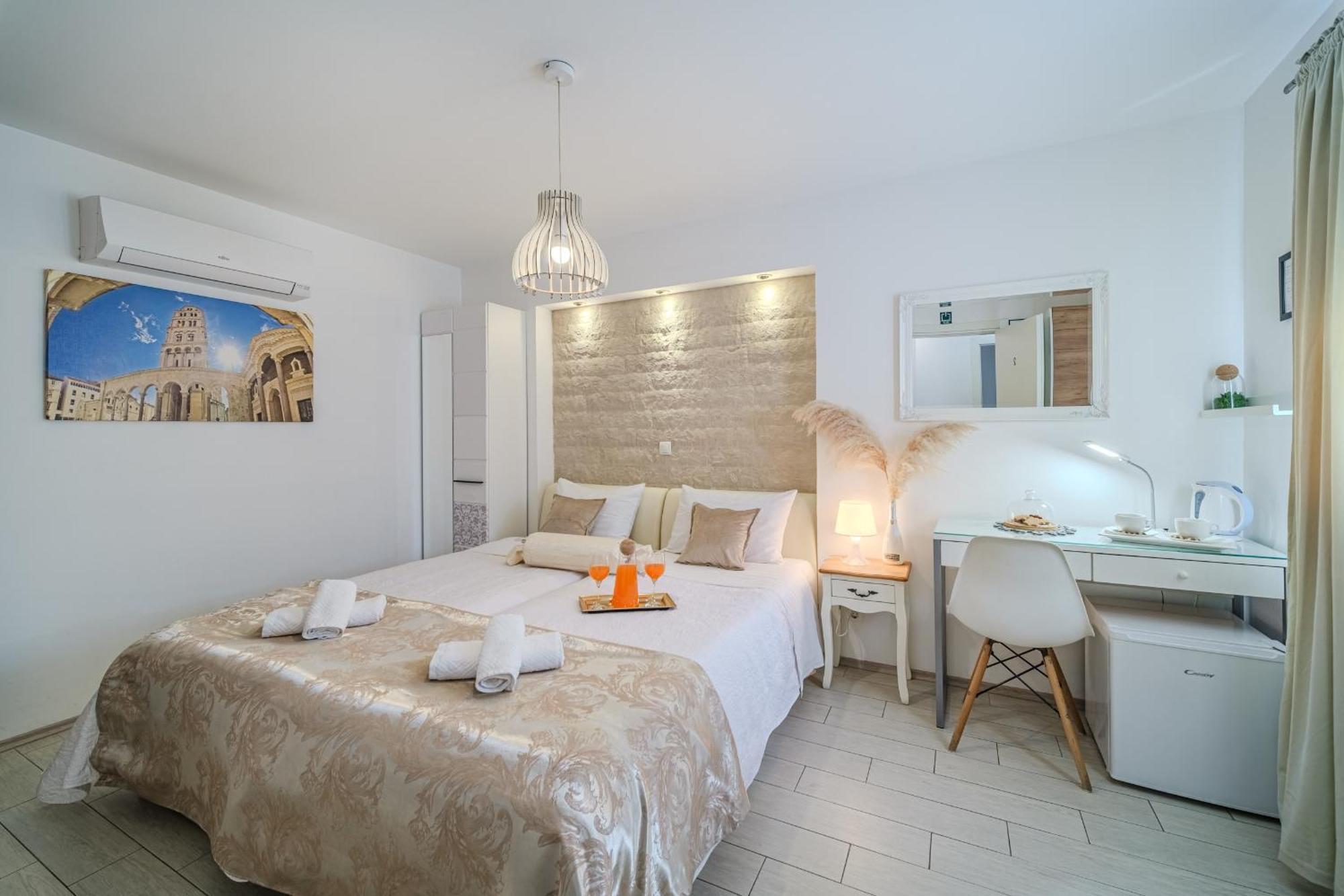 Central Split Rooms And Apartments Paese Εξωτερικό φωτογραφία