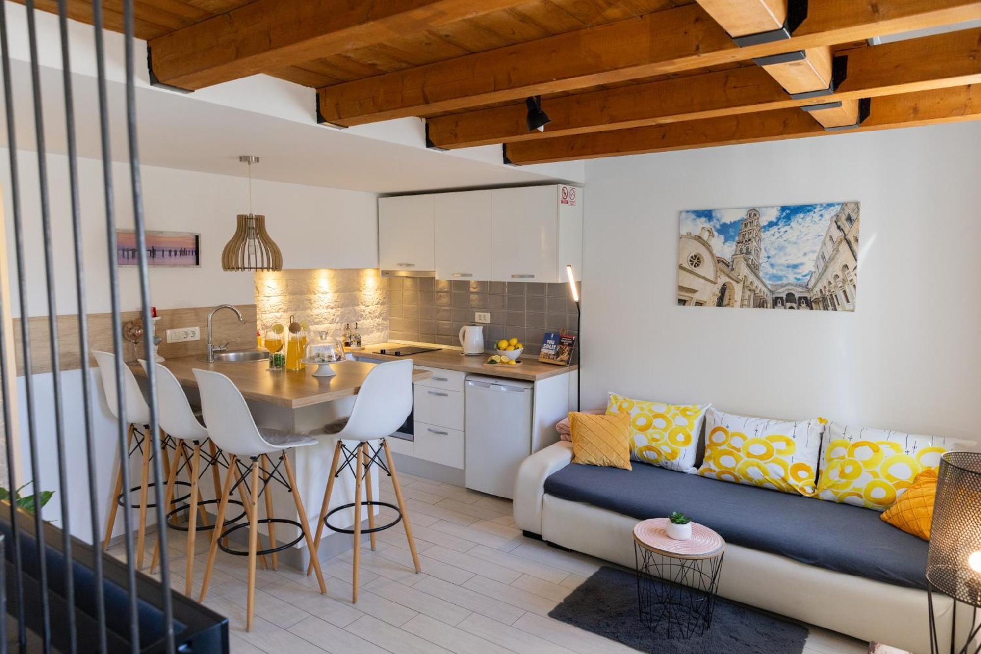 Central Split Rooms And Apartments Paese Εξωτερικό φωτογραφία