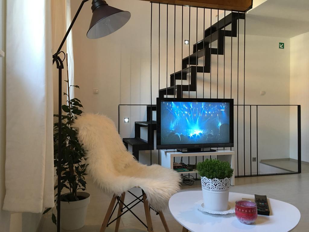 Central Split Rooms And Apartments Paese Εξωτερικό φωτογραφία