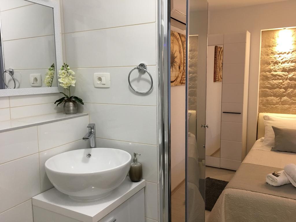 Central Split Rooms And Apartments Paese Εξωτερικό φωτογραφία